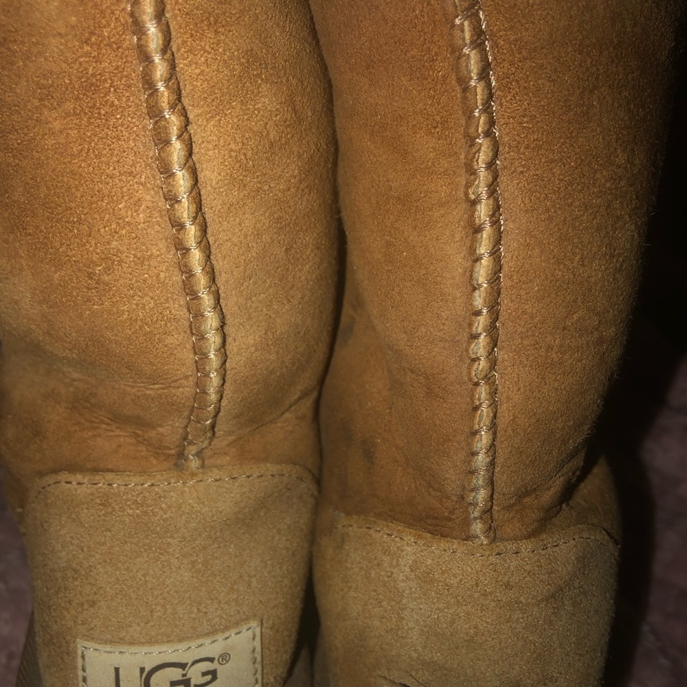 Ugg Classics Ii - image 8